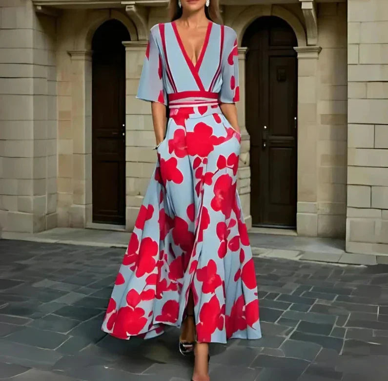 Laura | Elegant Dress with Sleeves