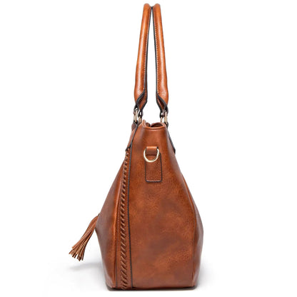 Felicia | Elegant, Versatile, and Practical Leather Bag